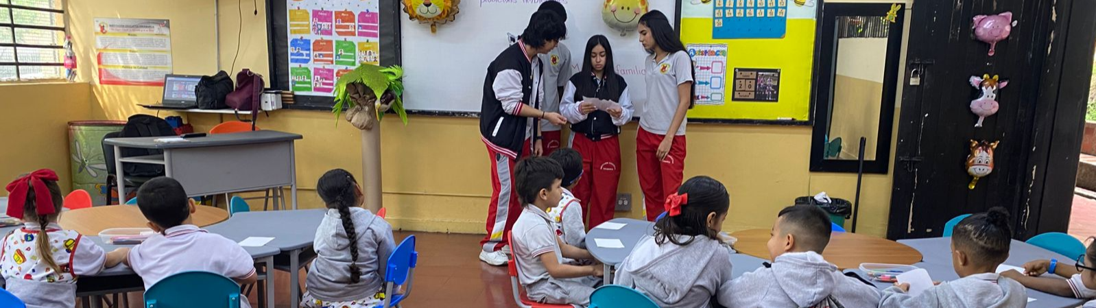 Estudiantes de Preescolar en la semana de la Convivencia