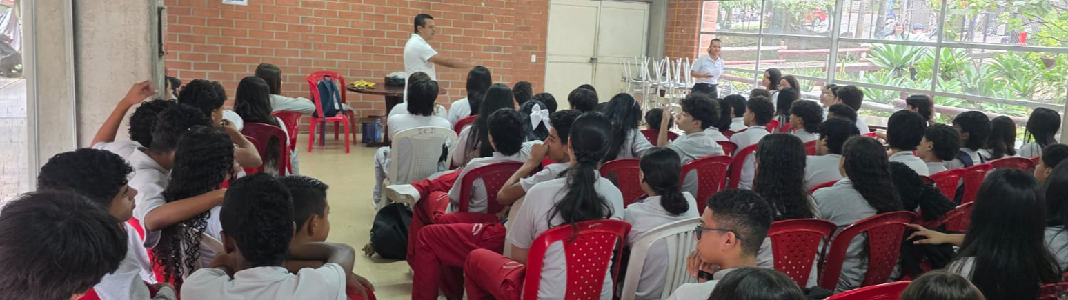 El científico vuelve a la escuela. Con Santiago Montañez, docente de la U. de A.